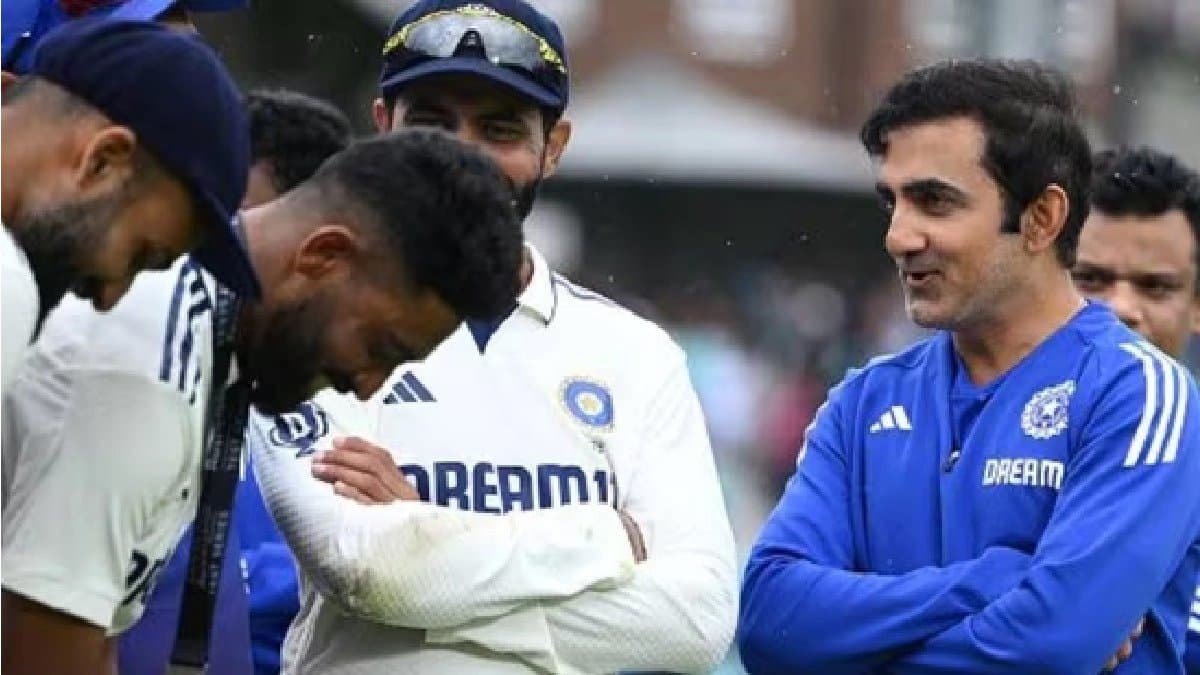 Gautam Gambhir mobbed in Team Indias dressing room after Oval stunner