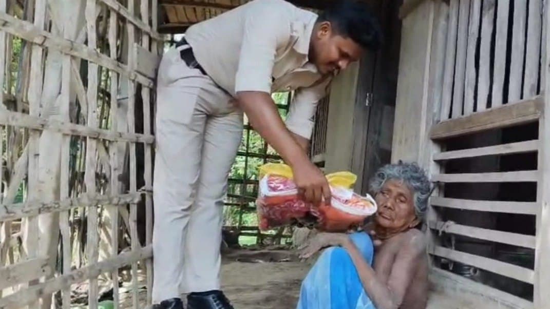 Sons forcefully put their mother into a cow-shed
