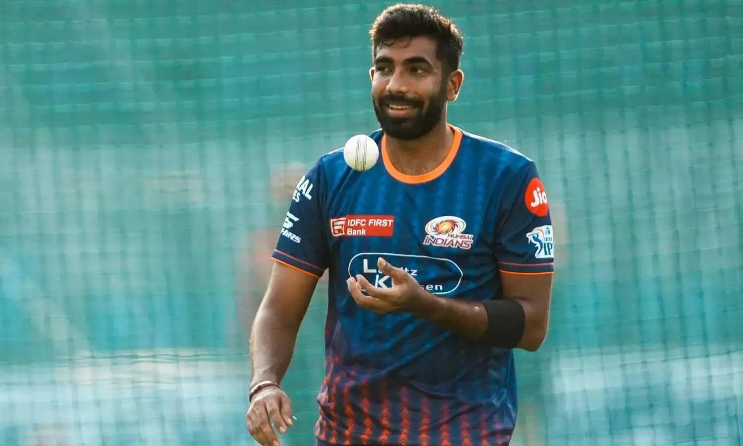 Jasprit Bumrah learned Slower from me-Pakistan based UAE bowler makes stunning claim