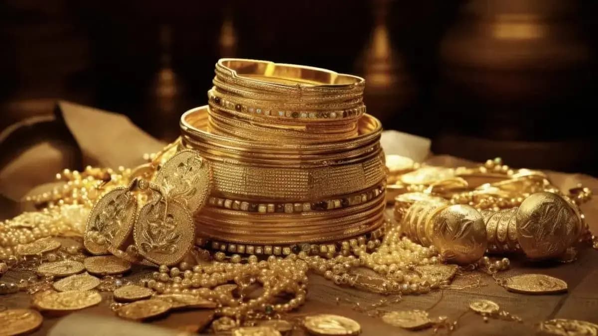 Gold jewellery