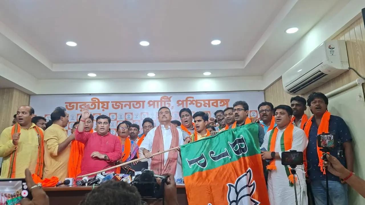 Suvendu Adhikari Leads TMC Defection in South 24 Parganas Before Bengal Polls