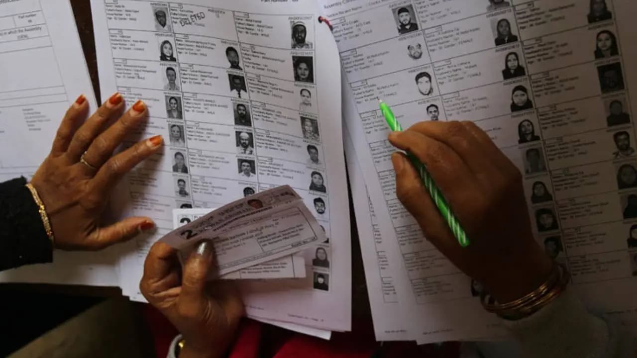 Election Commission of India clear the confusion about polling agents