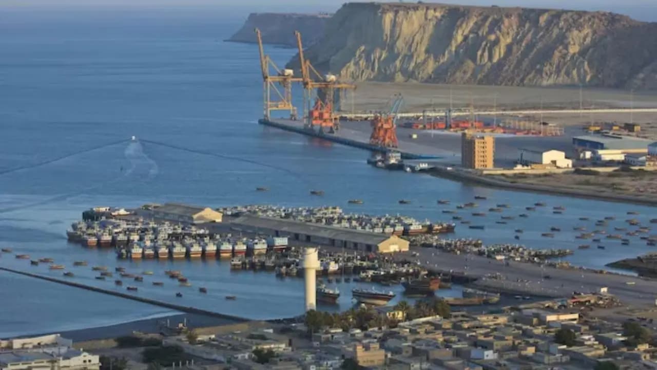 Pakistan establishing new airbase near Strait of Hormuz does it pose threat to India