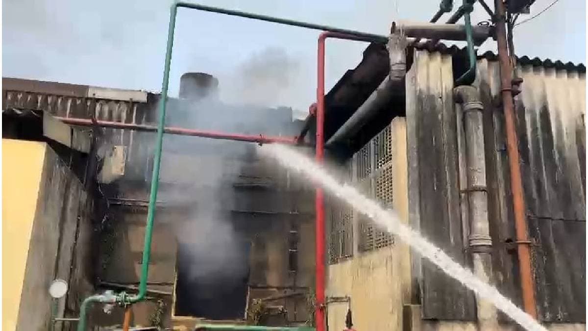 fire at rishra rubber factory gnr