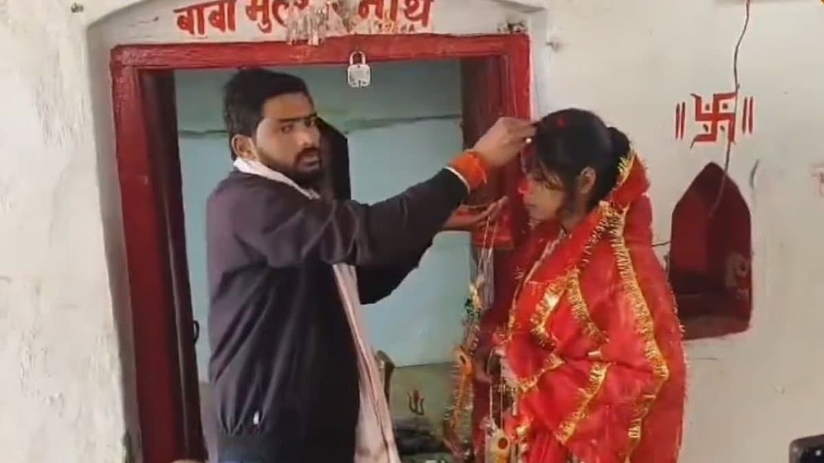 Woman eloped with loan recovery agent in Bihar gnr