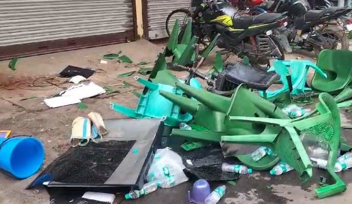 clashes between two groups of tmc at panihati gnr