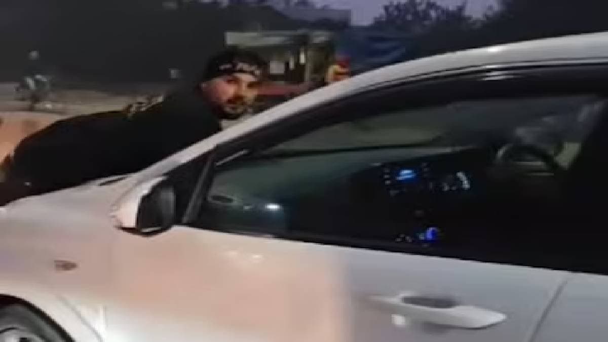 Husband Hangs On Bonnet As His Wife Sits In Car With Lover In Utter Pradesh