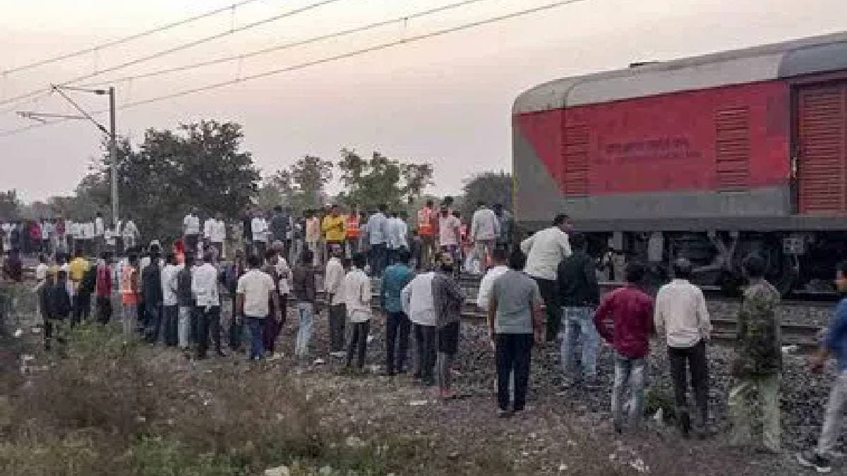 13 Dead After Jumping Off Train Over Fire Rumour, Getting Hit By Another gnr