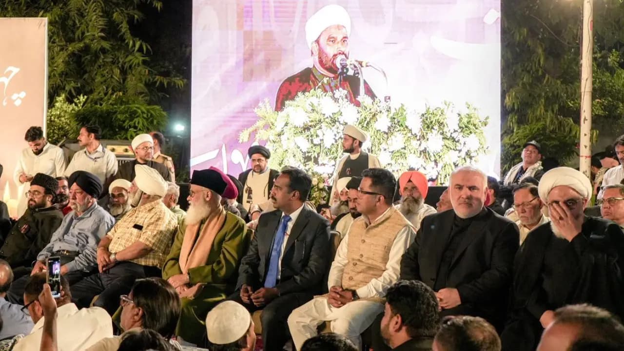 Indias central minister attended Khameneis mourning ceremony