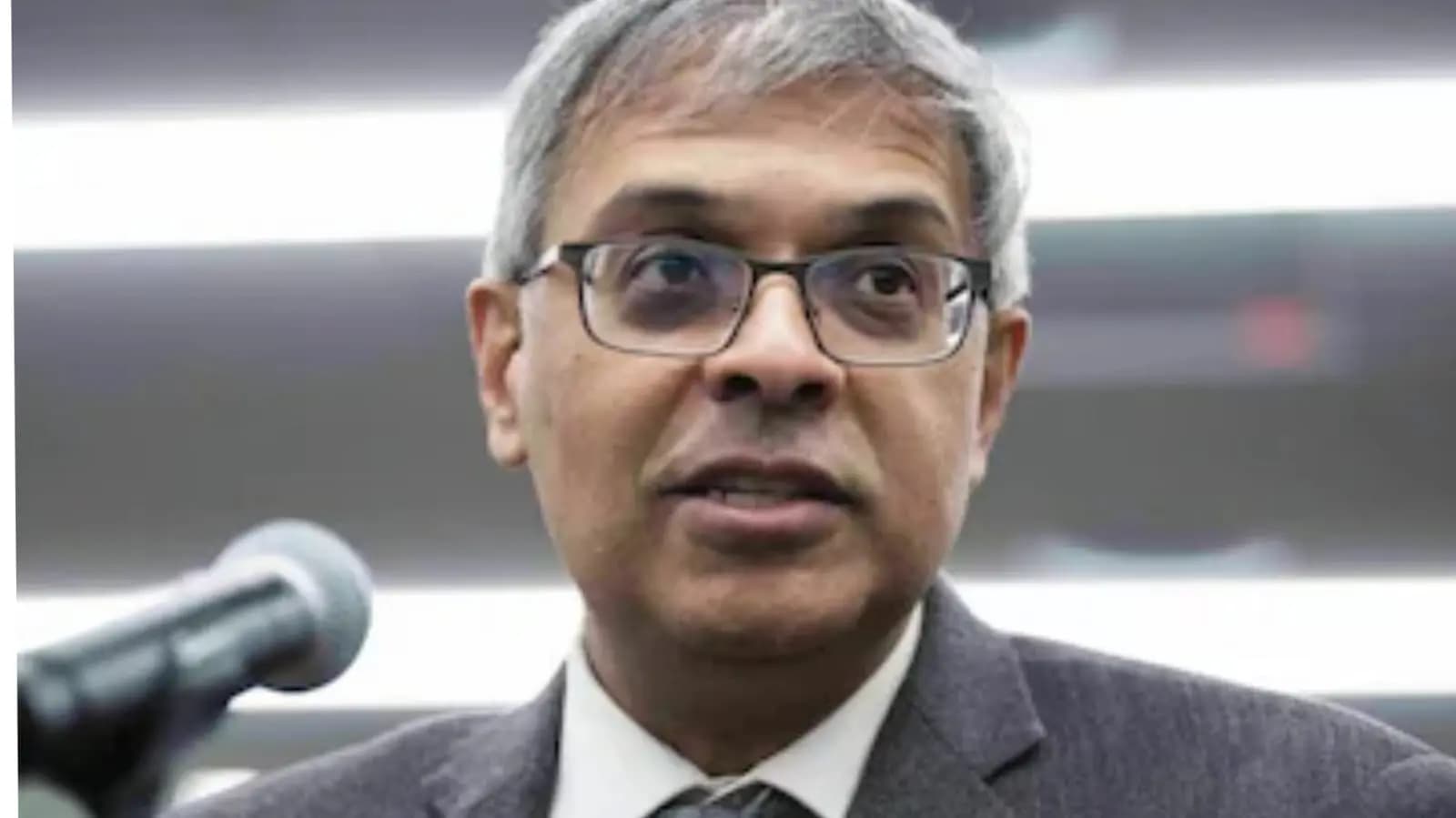 kolkata born physician jay bhattacharya will be picked for nih director in america_gnr