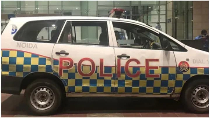 Fake Call Centre Run By Woman-Led Gang Busted In Noida