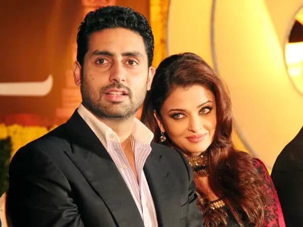 Abhishek Bachchan and Aishwariya Rai Bachchan love story in details