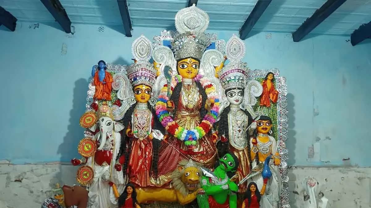 দেবী দুর্গার কাটা পেট থেকে সন্ধান মিলেছিল নিখোঁজ হয়ে যাওয়া মেয়ের