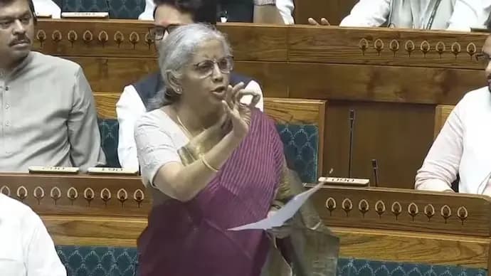 ২৩ জুলাই বাজেট পেশ করেছেন অর্থমন্ত্রী নির্মলা সীতারমন।