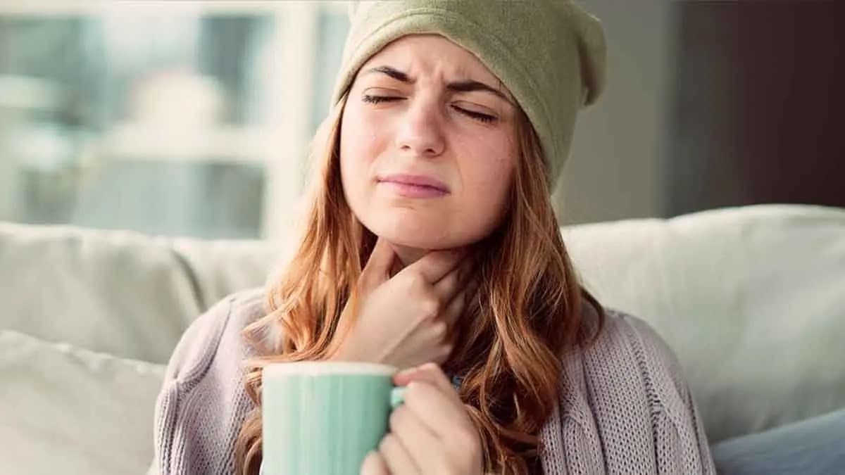 These all tricks can prevent your sore throat and dry cough