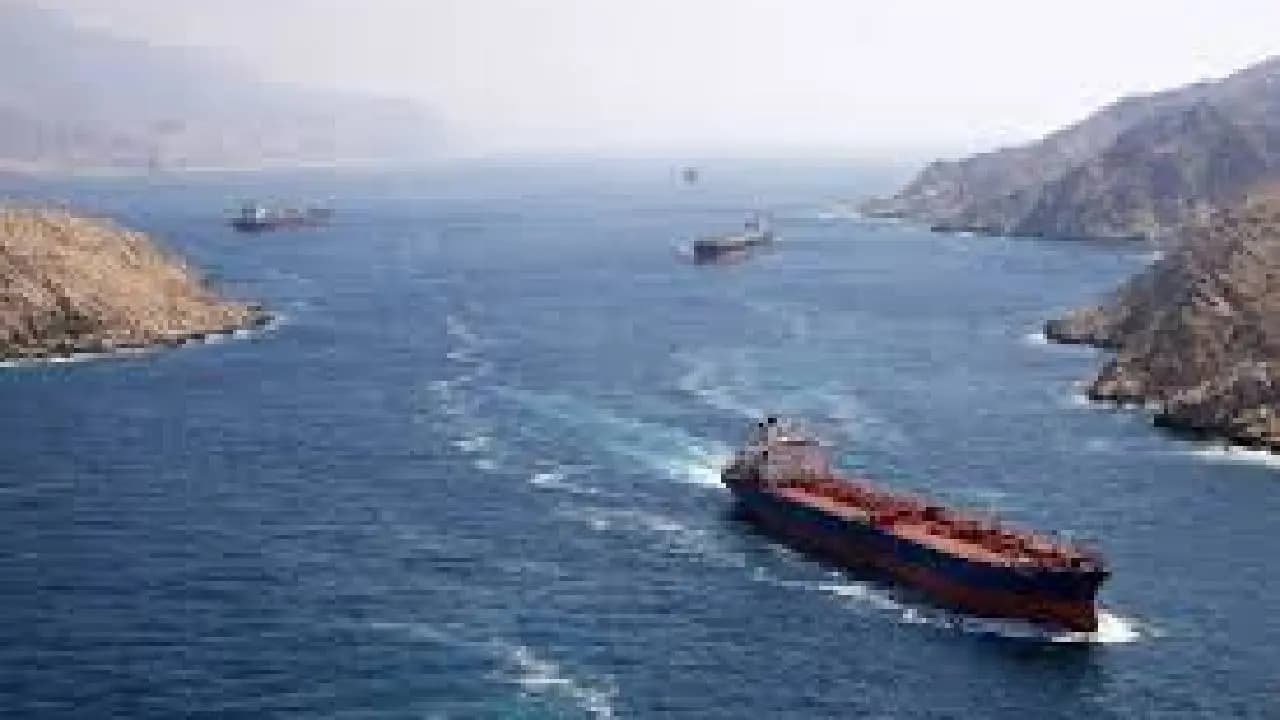 US and Iran Prepare For 2nd Round Of Talks In Pak Without Vance and Ghalibaf