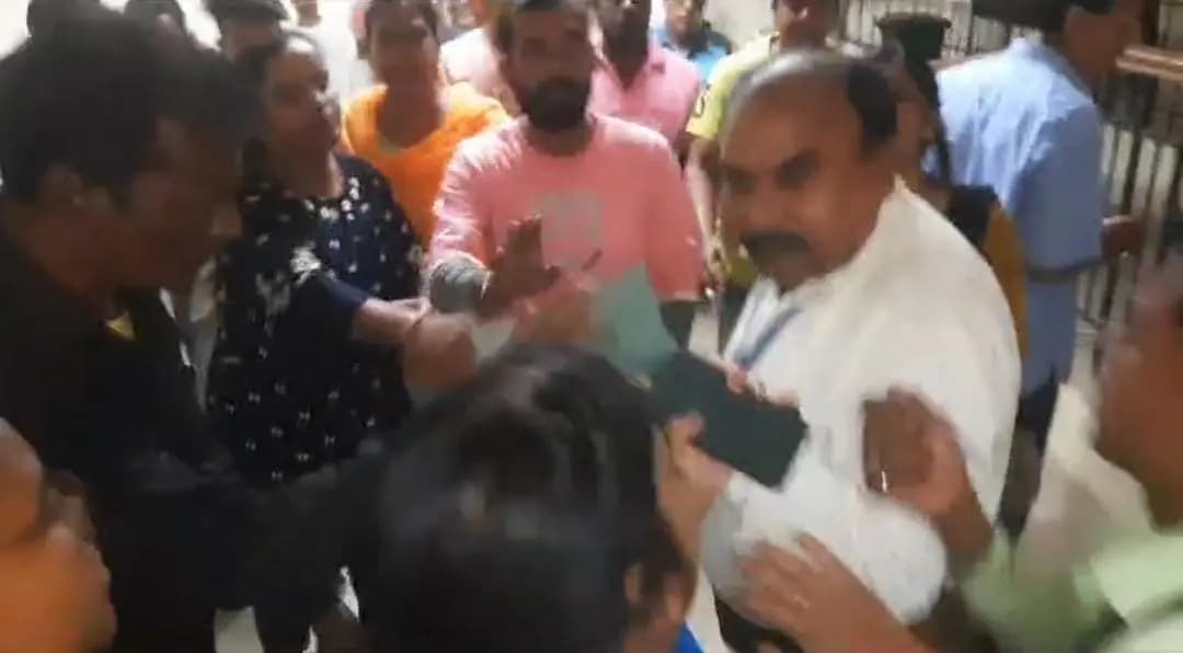 Chaos in Murshidabad Medical College