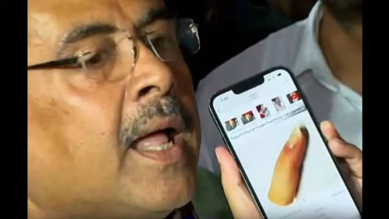 Shuvendu Adhikari makes new controversy on finger vote