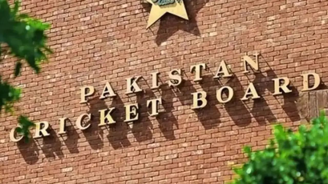 legal notices sent to various franchises by PSL
