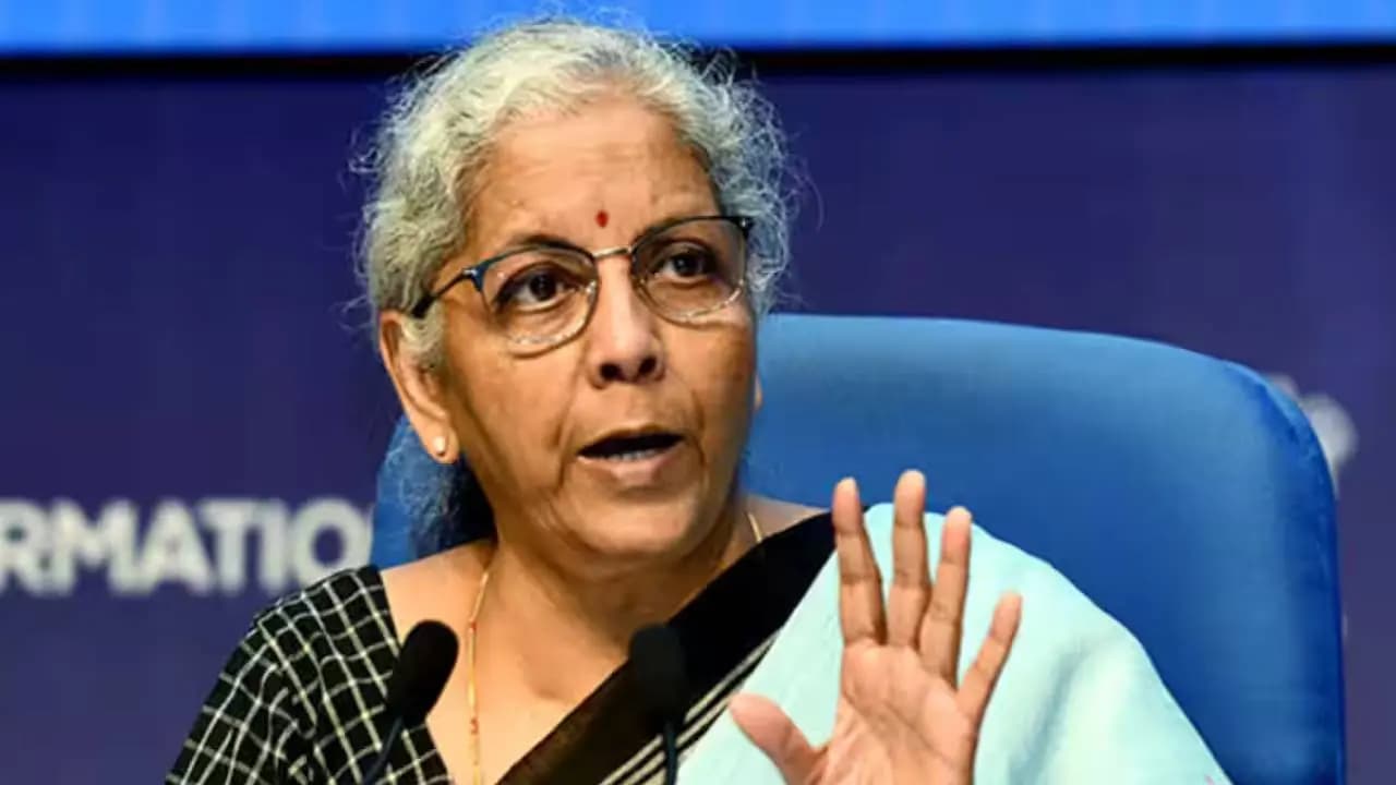 PIB Fact Check: Nirmala Sitharaman purportedly endorsing an investment platform is fake