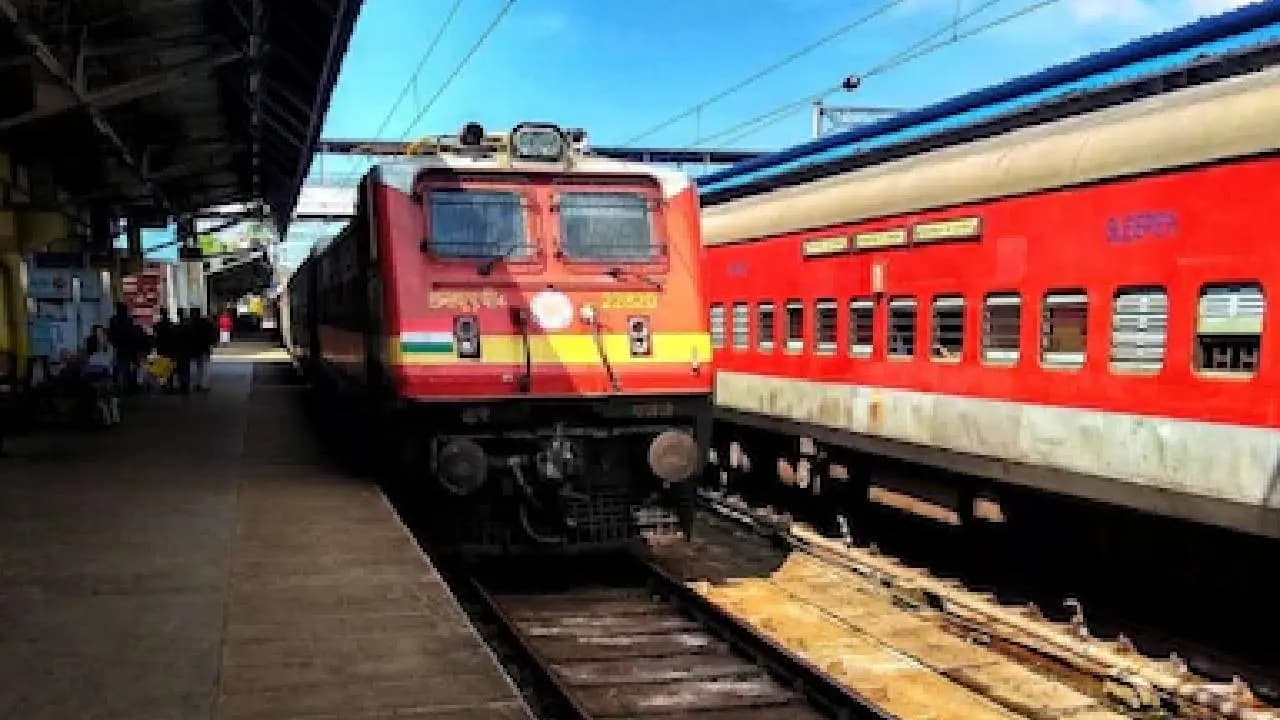 Uttar Pradesh Soon To Get New Amrit Bharat Train Between Gorakhpur Delhi Check Route Timings And More