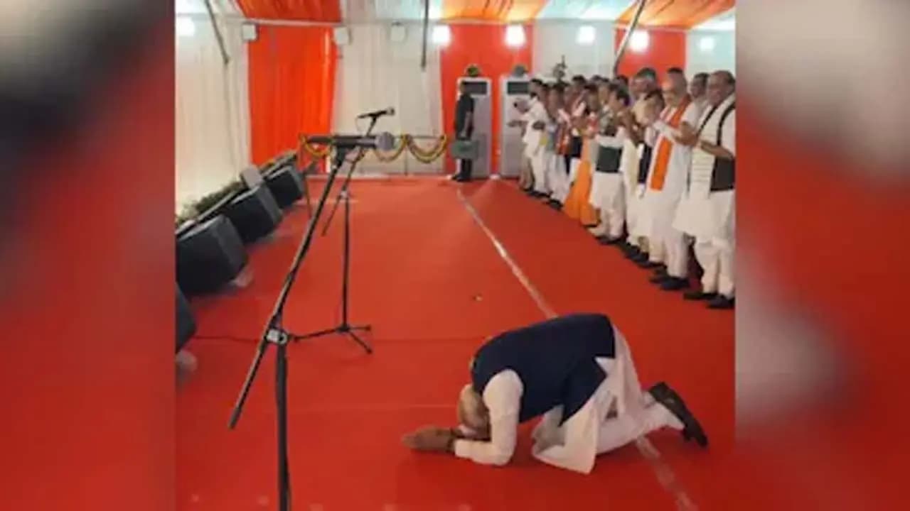 With folded hands and prostrating in reverence PM Modi expresses his gratitude to the people of Bengal watch the video