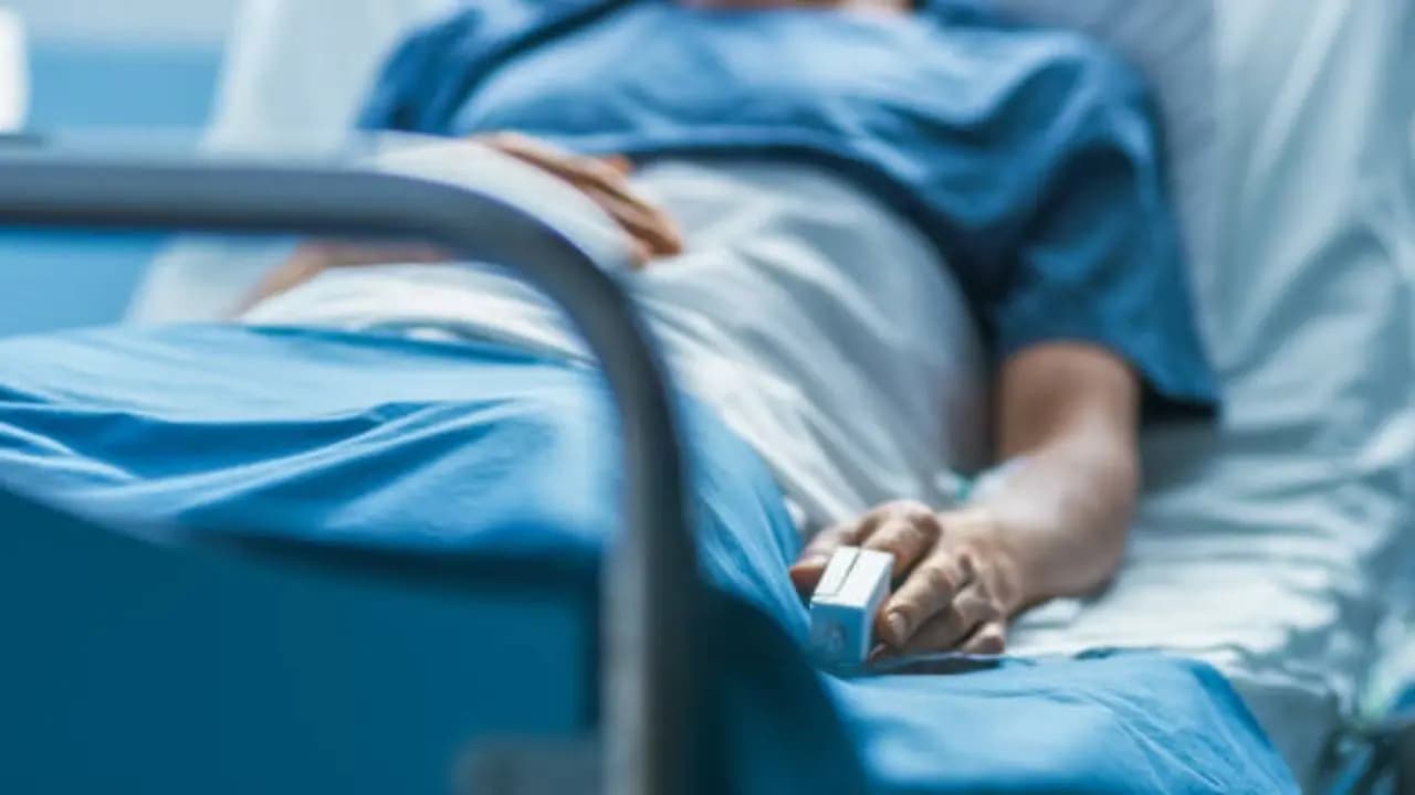 51 year old Japanese man nearly collapsed from masterbation