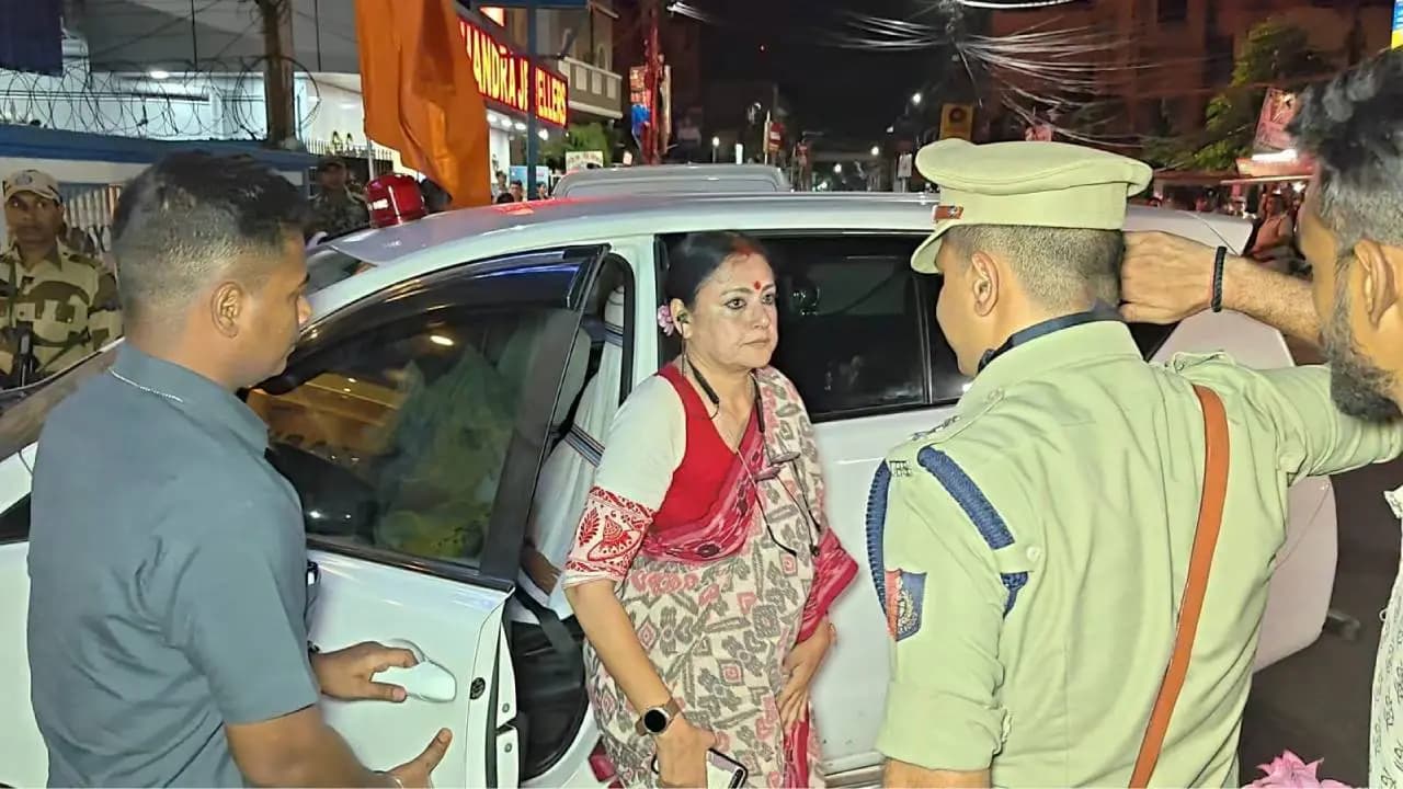 Minister Agnimitra Paul visited Victims Family in Baruipur
