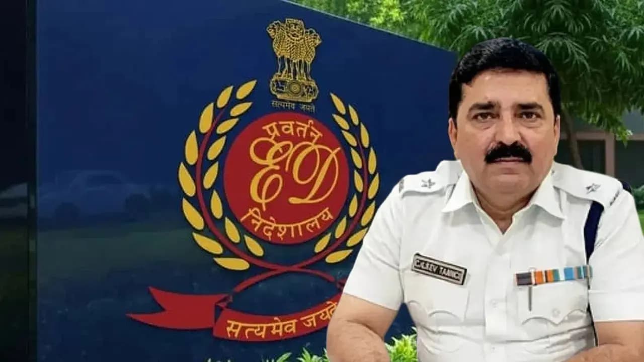 ED recovered Kilos of Gold and Mountains of Cash from from the home of a businessman close ally of Shantanu Sinha Biswas