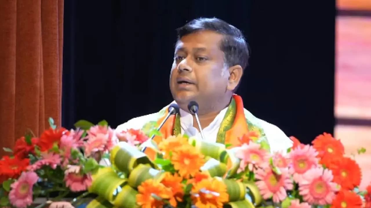 50000 Youth Receive Job Appointment Letters at Rozgar Mela