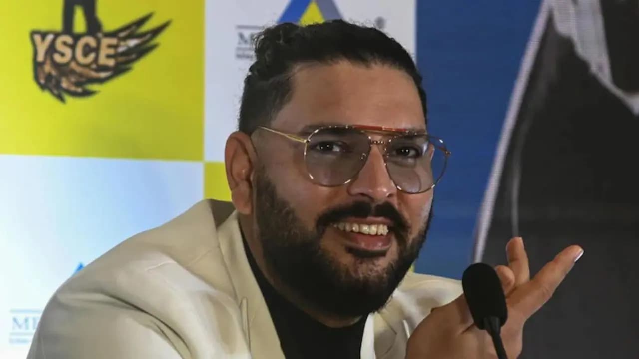 Time of beat you all with a chappal former cricketer Yuvraj Singh comments on Punjab Kings performance in IPL