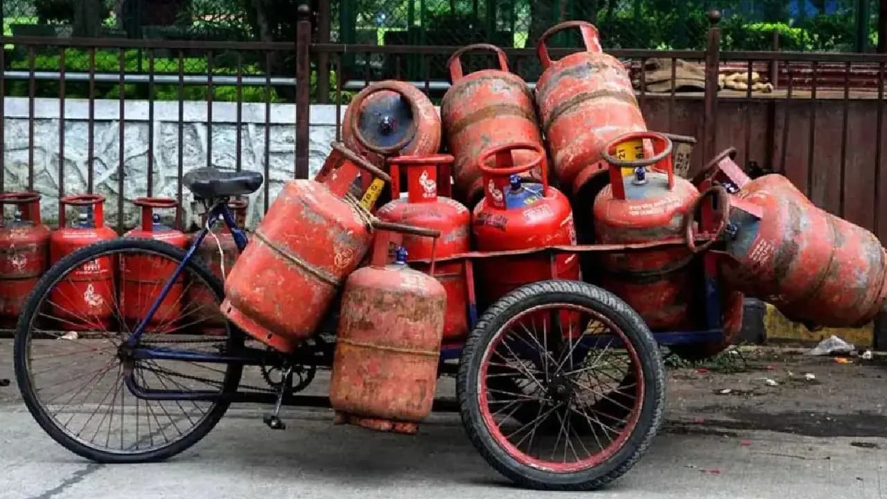 lpg cylinder rate