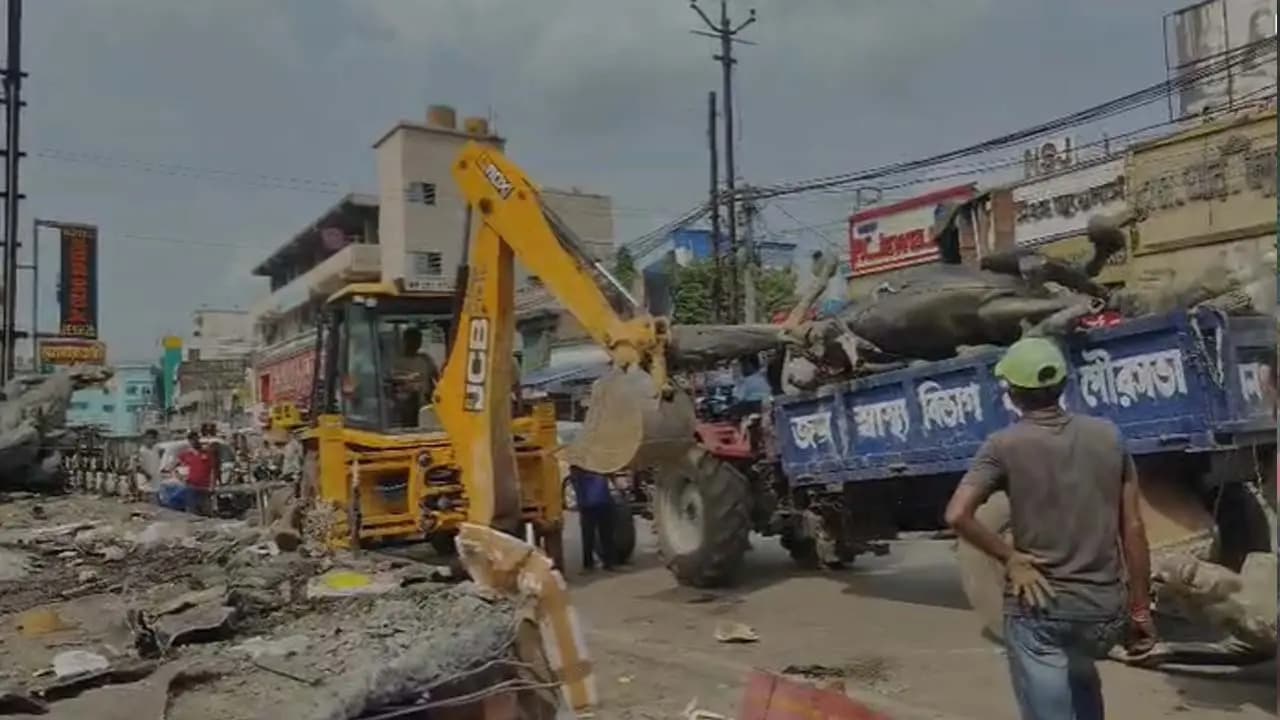 After BJP came in power statues in Bongaon demolished with Buldozer