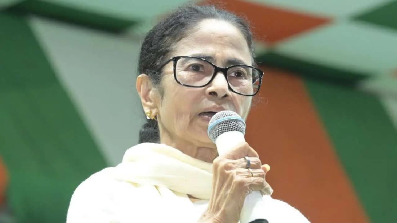 Mamata Banerjee to Protest at Dharmatala Over Post-Poll Violence
