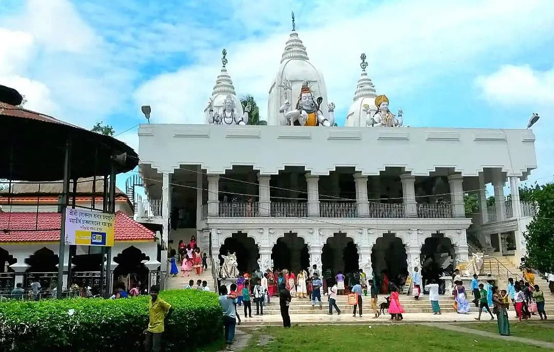 Mendi Safadi an advisor to the Prime Minister proposed building a Loknath temple in Israel modeled after the one in Chakla