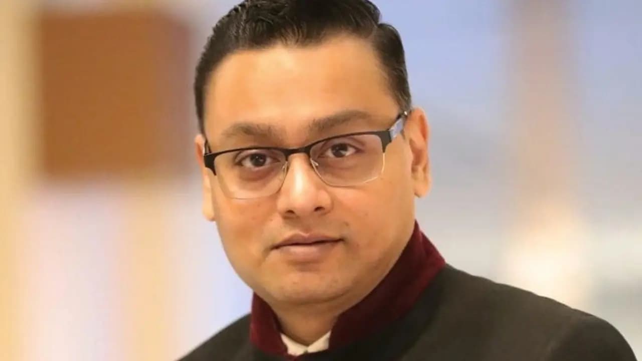 Subhrajit Mitra Clarifies National Film Award vs Special Mention Difference in Social Media Post