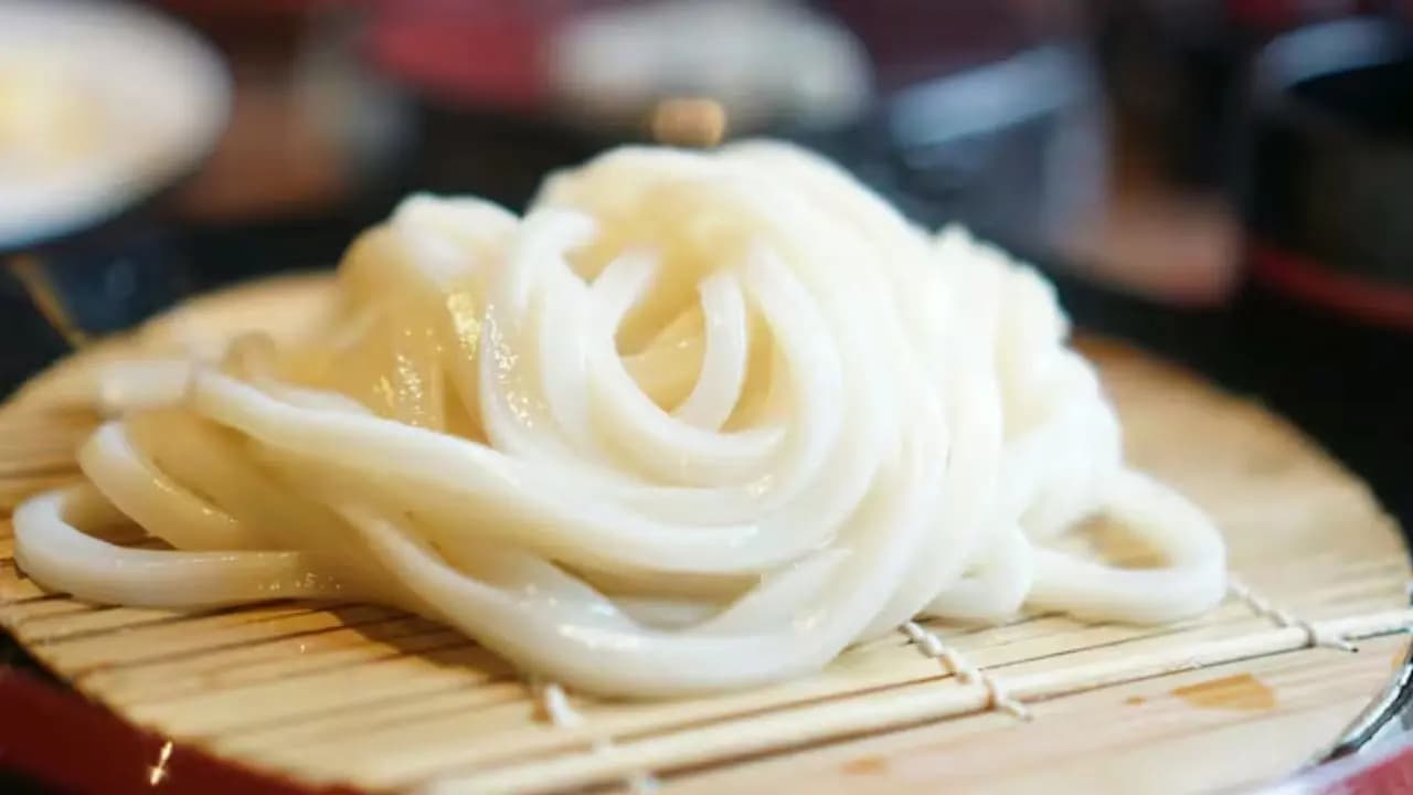 Leftover Noodles transforms Into Biodegradable Paper, japanese researchers innovation