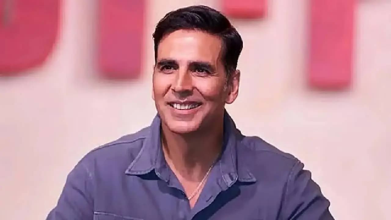 Akshay Kumar reacts about his Retirement planning at Welcome to the Jungle Trailer Launch in Mumbai