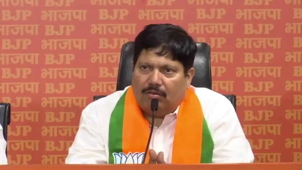 West Bengal Transport Minister Arjun Singh promises to revive traditional tram service and launch plenty of buses on various routes