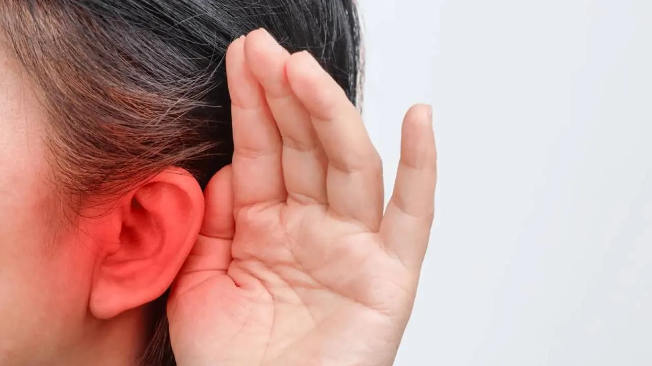 Hearing loss early warning signs before deafness