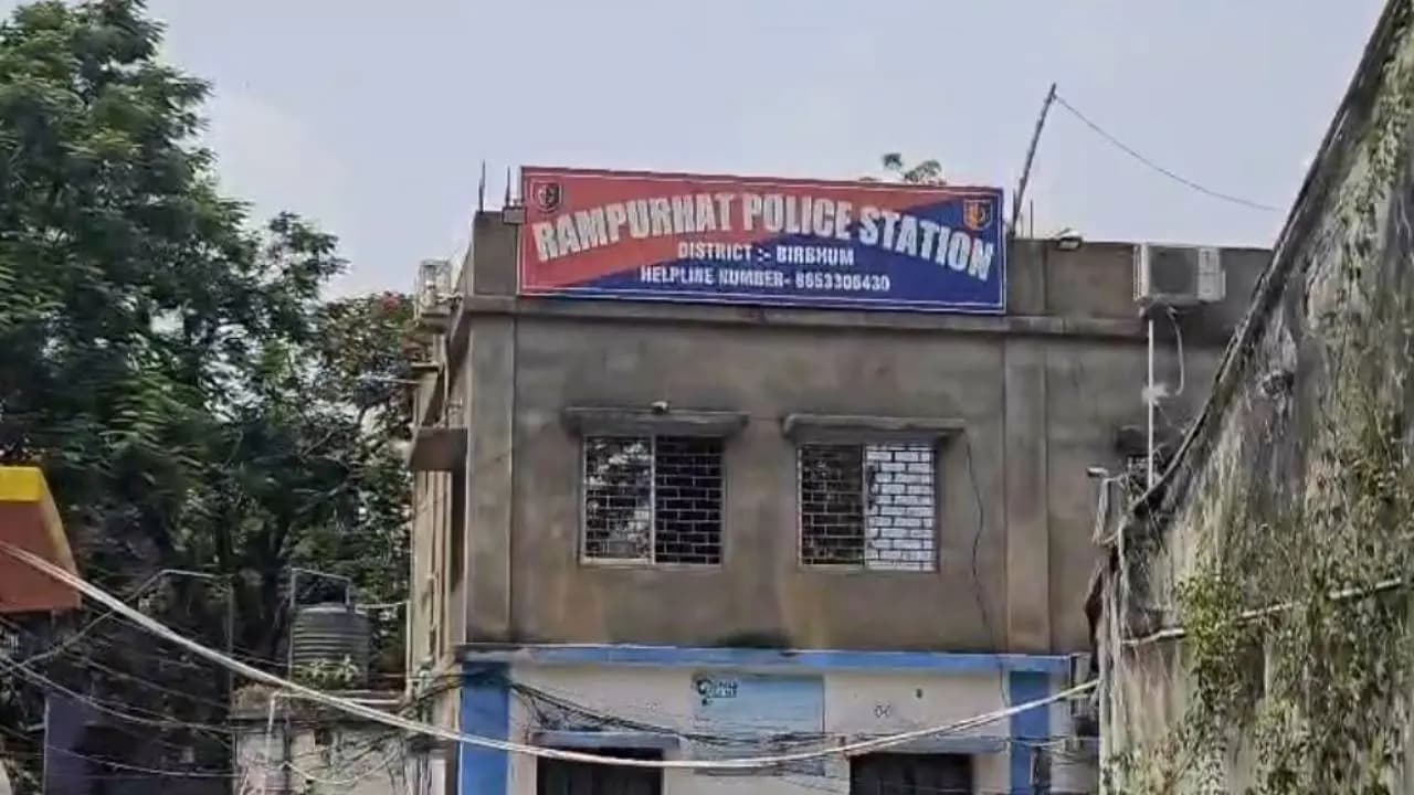 Allegation of secretly video female students bathing create panic at Rampurhat Hospital
