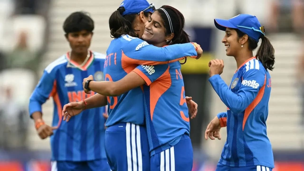 Indian Womens team beat Netherlands at ease in T20 World Cup