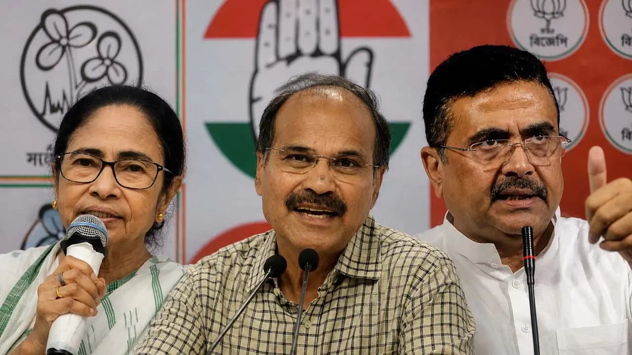 TMC Split: Adhir Chowdhury makes a grave allegation that the TMC is being broken up with government backing