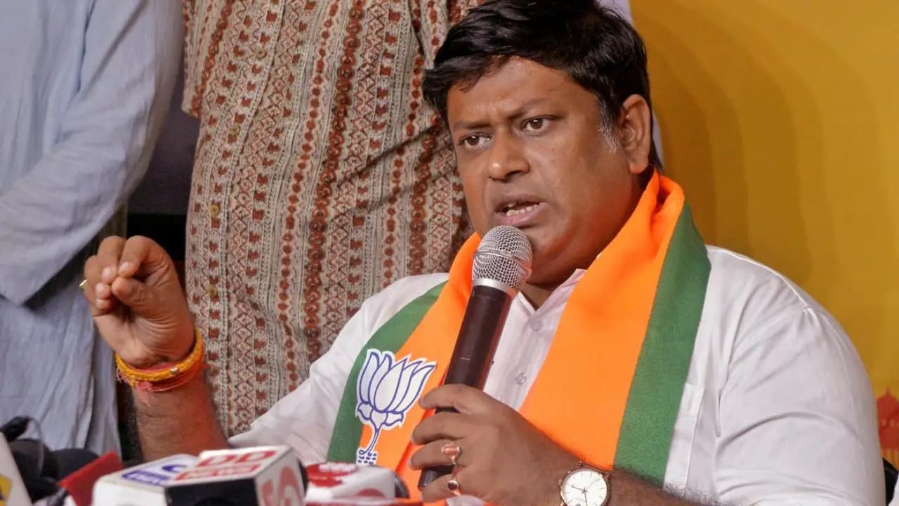 sukanta mazumdar slams abhishek banerjee and jahangir khan
