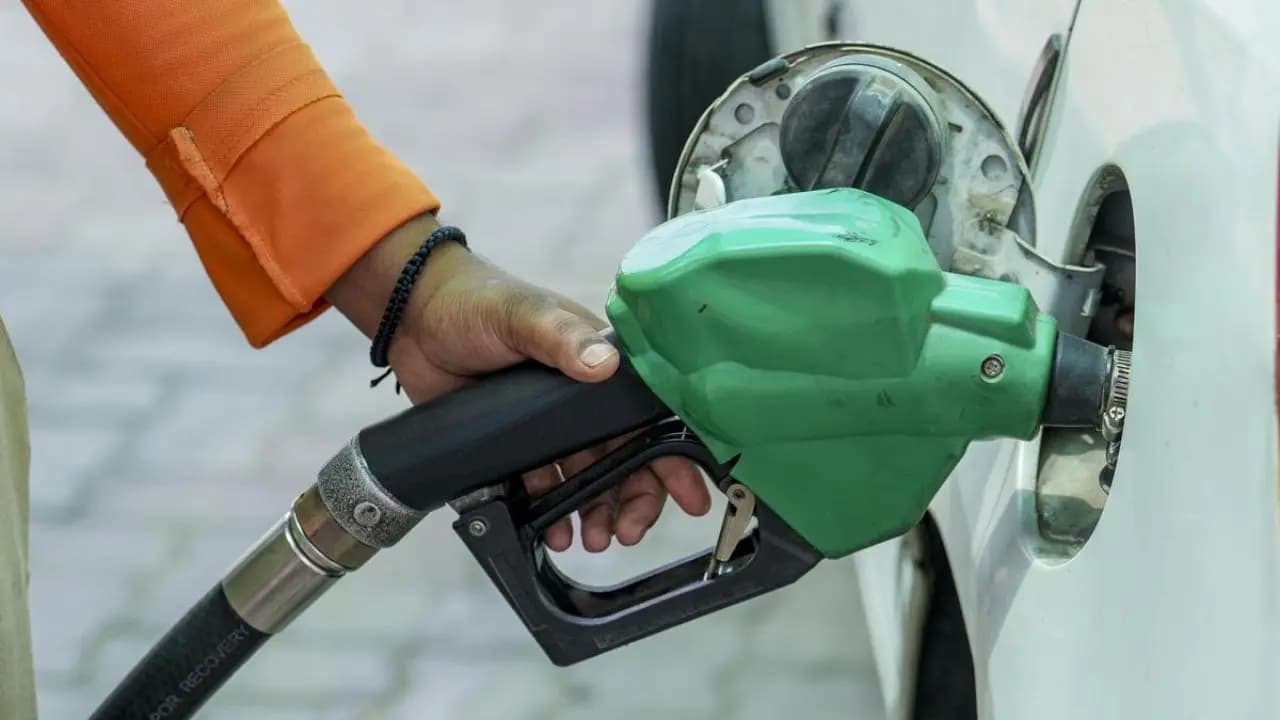 Petrol Diesel Price: Crude Oil price falls Will fuel prices come down in India