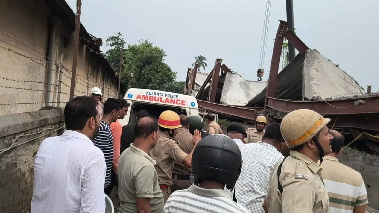 Taratala Tragedy: Bihar Resident Injured Rescued From Godown Collapsed Area, Shared Glimpses Of Taratala Incident