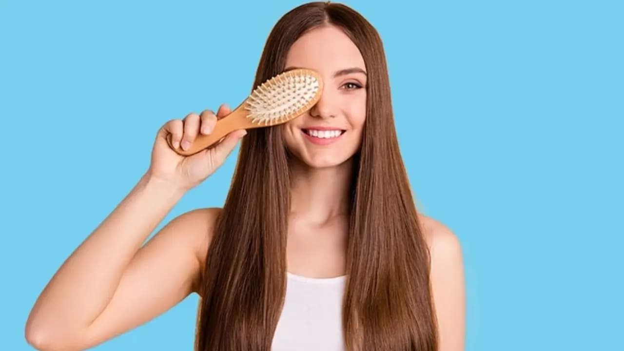 Aloe Vera and Curry Leaves Hair Pack: Natural Remedy to Stop Hair Fall and Boost Growth