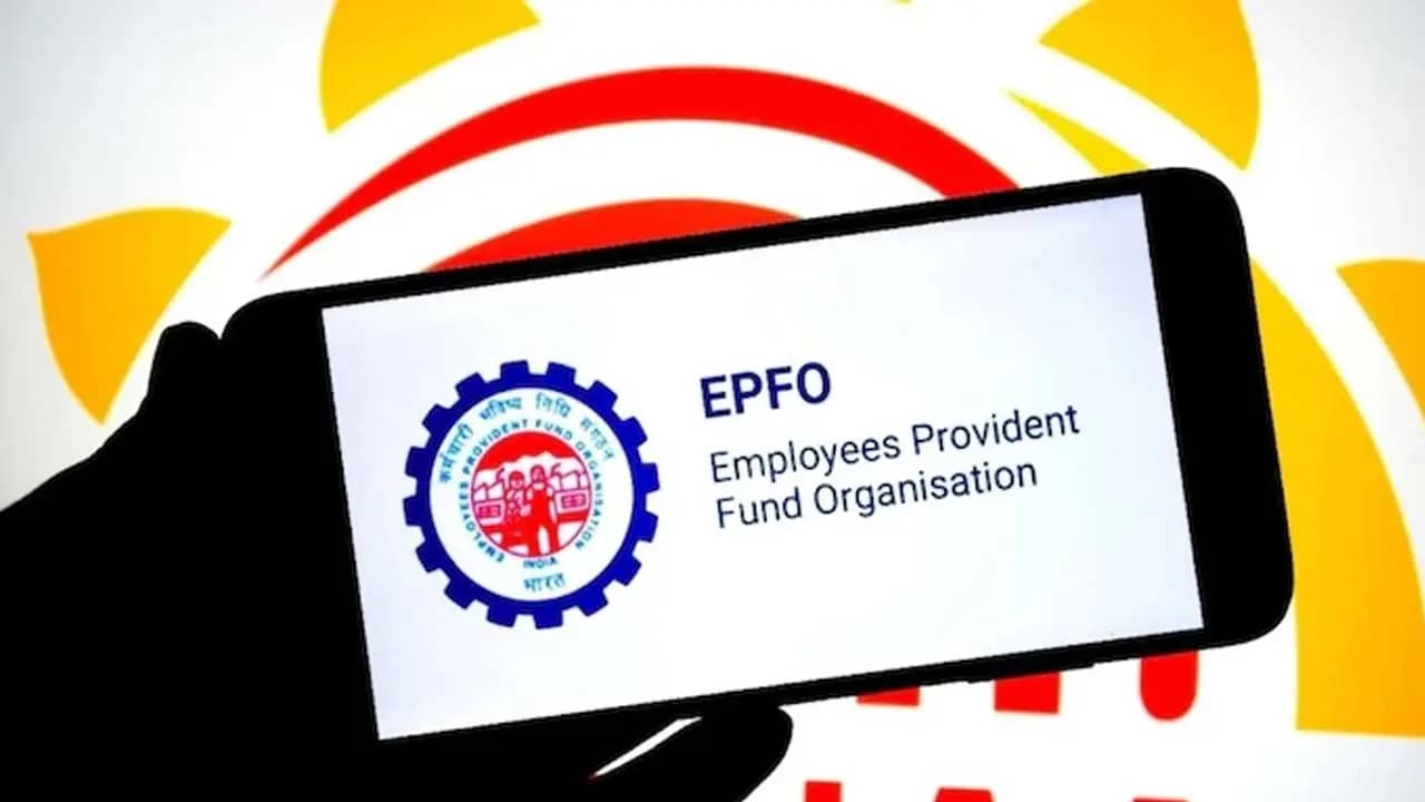 UAN Activation By UMANG App: You can no longer activate your UAN via the EPFO portal So what now Find out about the new rule