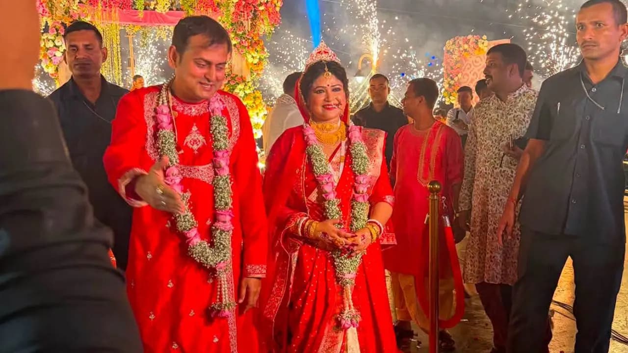 Shonkudeb panda weds swarnali sarkar