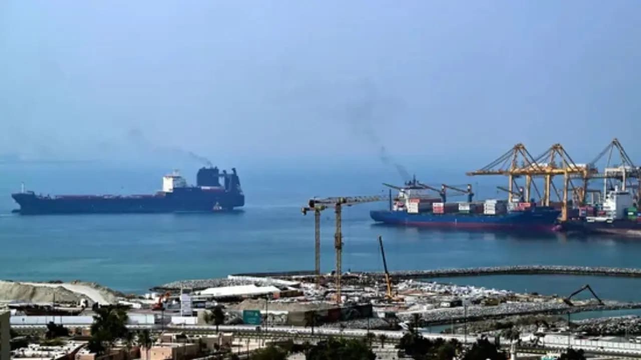 Indian Govt on Hormuz: From 24 hour tracking of sailors to financial assistance the Center takes action after the death of an Indian sailor in the Strait of Hormuz